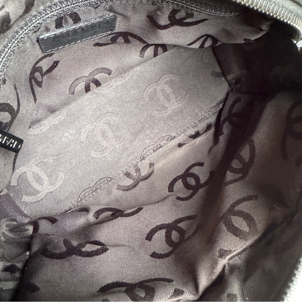 Chanel Y2K Jersey Chocolate Bar Shoulder Bag - Picture 12 of 13
